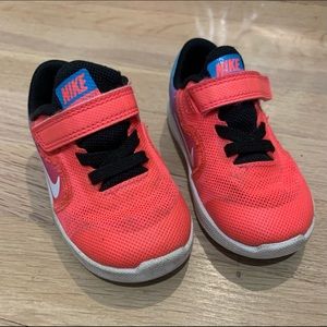 Nike Revolution 3 Pink Blue Sneakers 6 Kids shoes
